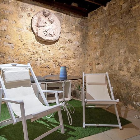 Old Town Corner Luxury Studios Rhodes City Екстер'єр фото