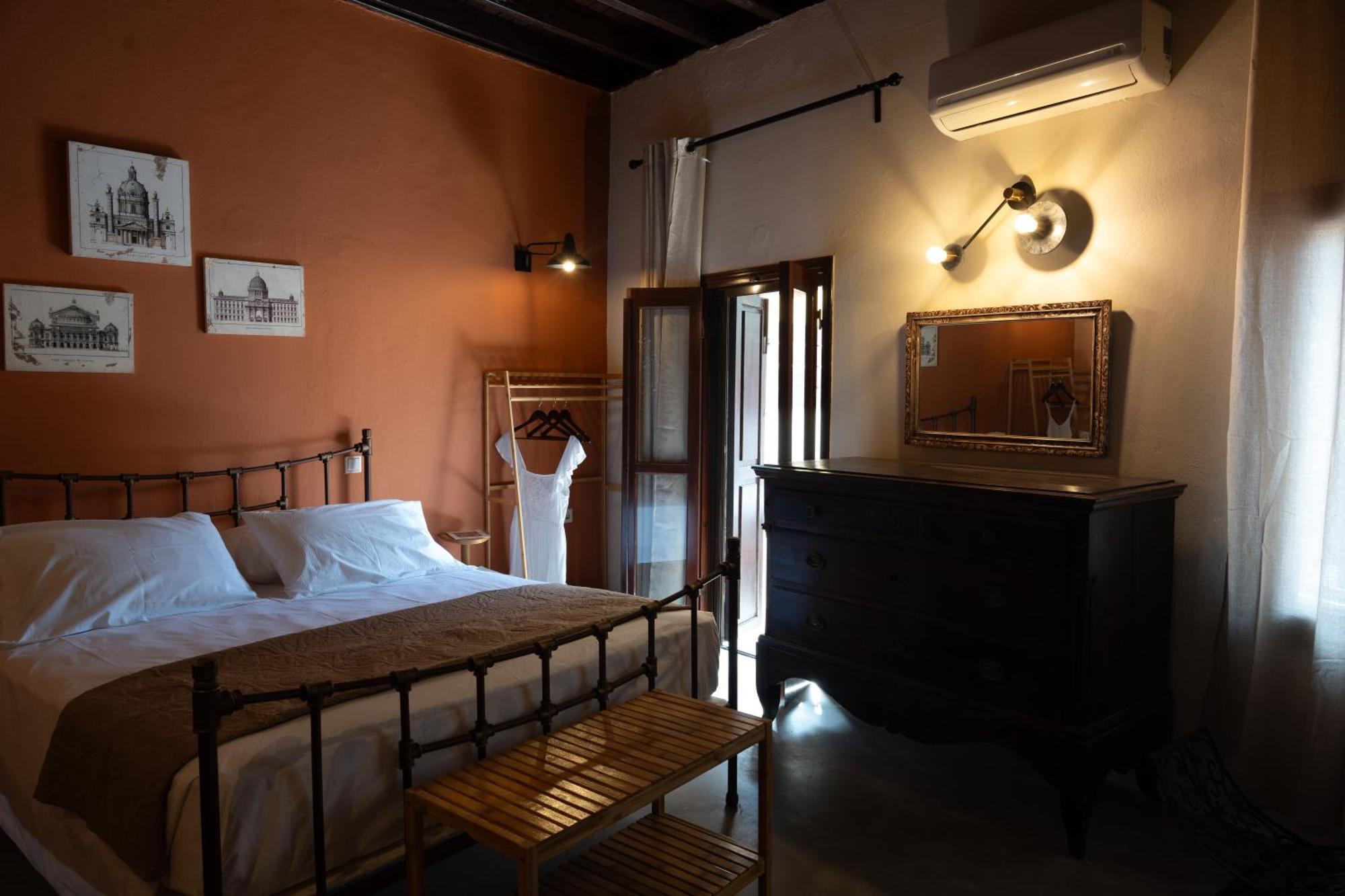 Old Town Corner Luxury Studios Rhodes City Номер фото