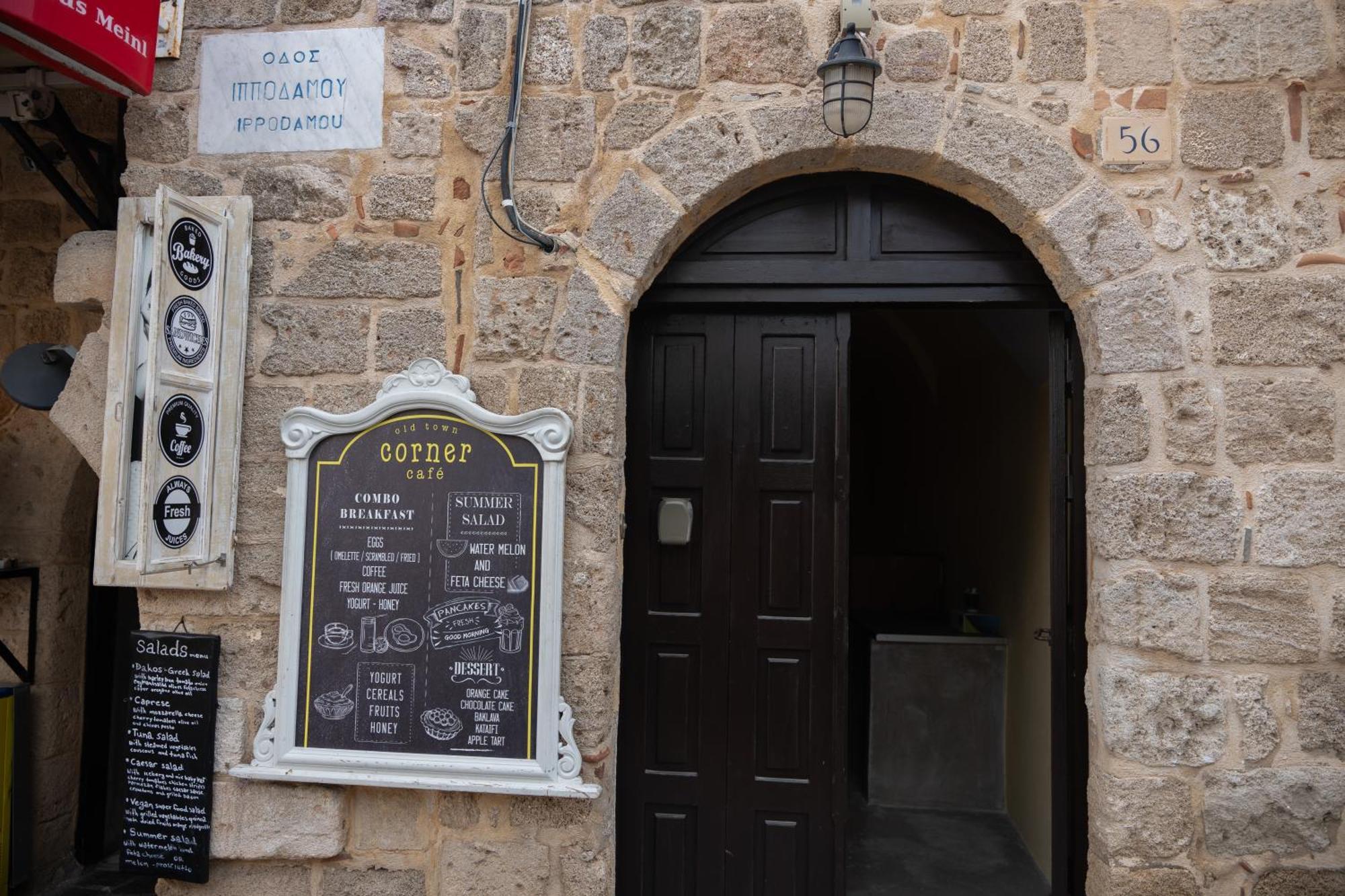 Old Town Corner Luxury Studios Rhodes City Екстер'єр фото