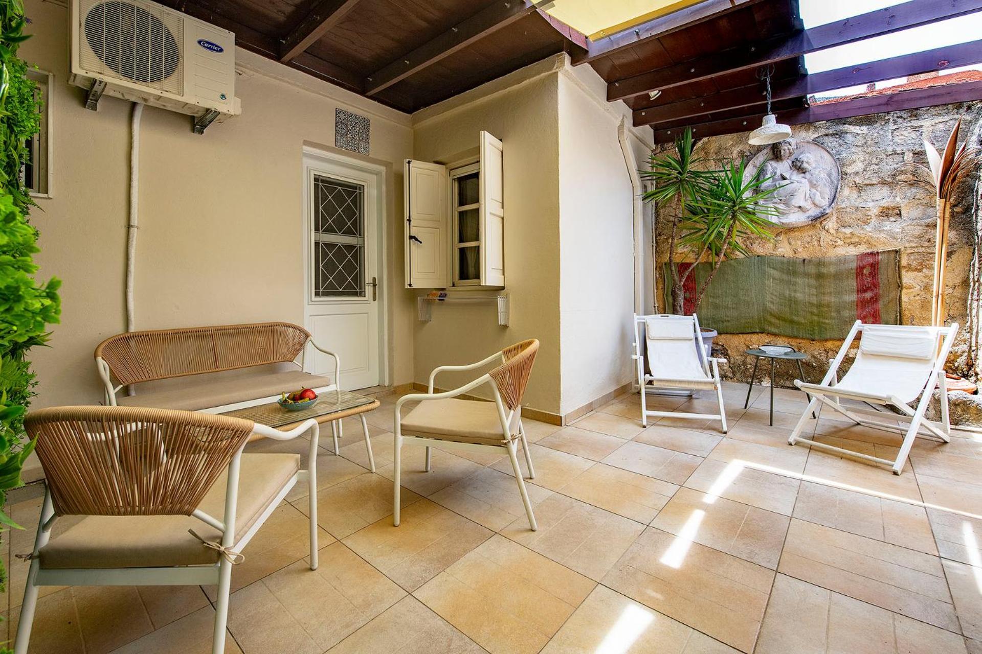 Old Town Corner Luxury Studios Rhodes City Екстер'єр фото